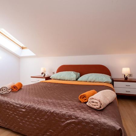 Apartmani Velnic Baška Eksteriør billede